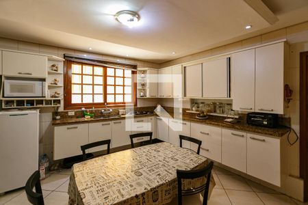 Cozinha de casa para alugar com 3 quartos, 315m² em Auxiliadora, Porto Alegre