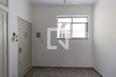 Sala de apartamento para alugar com 1 quarto, 33m² em Botafogo, Rio de Janeiro