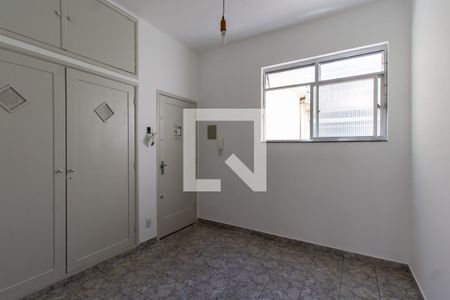 Sala de apartamento para alugar com 1 quarto, 33m² em Botafogo, Rio de Janeiro