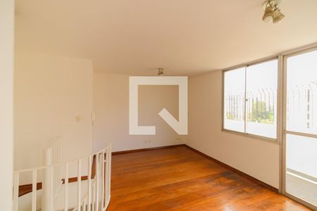 Sala de TV de apartamento à venda com 4 quartos, 140m² em Jardim Londrina, São Paulo