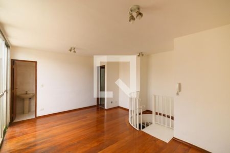 Sala de TV de apartamento à venda com 4 quartos, 140m² em Jardim Londrina, São Paulo