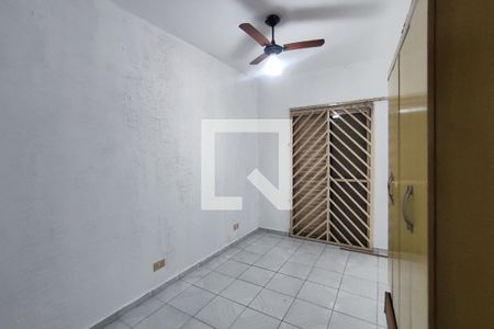 Quarto 1 de casa para alugar com 2 quartos, 90m² em Vila Ré, São Paulo