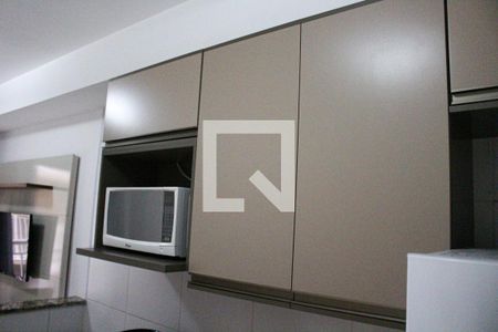 Sala/Cozinha de apartamento para alugar com 1 quarto, 29m² em Vila Palmeiras, São Paulo