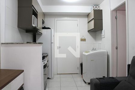 Sala/Cozinha de apartamento para alugar com 1 quarto, 29m² em Vila Palmeiras, São Paulo