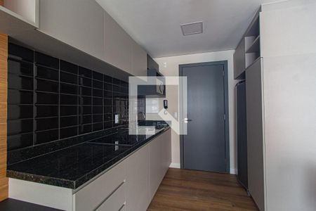 Cozinha de kitnet/studio para alugar com 1 quarto, 29m² em Centro, Curitiba