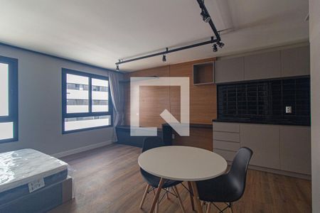 Studio de kitnet/studio para alugar com 1 quarto, 29m² em Centro, Curitiba