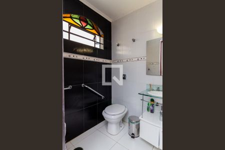 Lavabo de casa à venda com 4 quartos, 217m² em Água Rasa, São Paulo