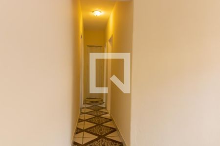 Corredor de apartamento para alugar com 2 quartos, 65m² em Lins de Vasconcelos, Rio de Janeiro