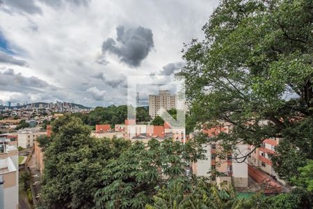 Apartamento à venda com 160m², 3 quartos e 2 vagas Apartamento à venda com 160m², 3 quartos e 2 vagasVaranda