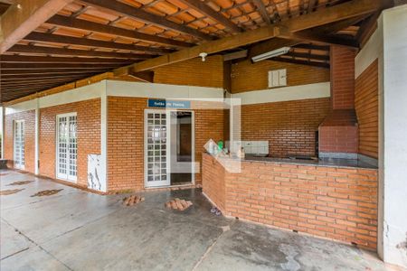 Apartamento à venda com 160m², 3 quartos e 2 vagas Apartamento à venda com 160m², 3 quartos e 2 vagasChurrasqueira