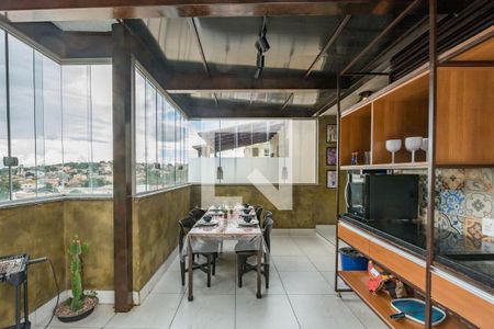 Apartamento à venda com 160m², 3 quartos e 2 vagas Apartamento à venda com 160m², 3 quartos e 2 vagasVaranda gourmet