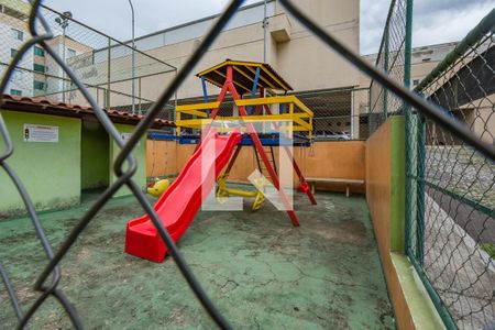 Apartamento à venda com 160m², 3 quartos e 2 vagas Apartamento à venda com 160m², 3 quartos e 2 vagasPlayground