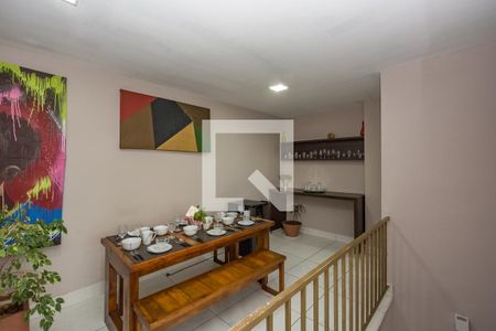 Apartamento à venda com 160m², 3 quartos e 2 vagas Apartamento à venda com 160m², 3 quartos e 2 vagasSala 2