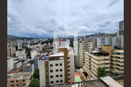 Vista da Sala de apartamento à venda com 3 quartos, 87m² em Coracao de Jesus, Belo Horizonte