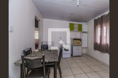 Casa à venda com 4 quartos, 300m² em Carlos Prates, Belo Horizonte