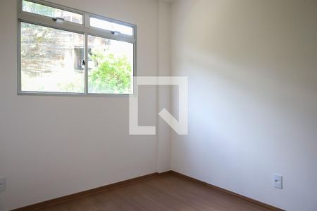 Quarto de apartamento à venda com 2 quartos, 48m² em Engenho Nogueira, Belo Horizonte