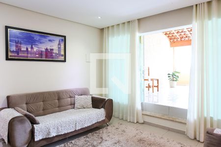 Sala de casa à venda com 3 quartos, 150m² em Jardim Santo Alberto, Santo André