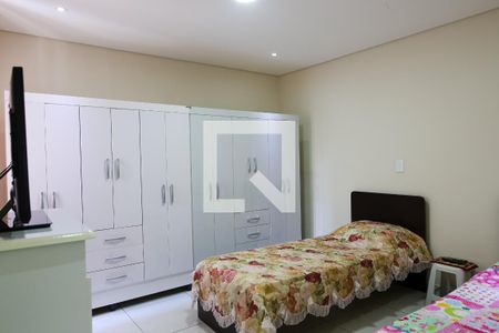 Quarto de casa à venda com 3 quartos, 150m² em Jardim Santo Alberto, Santo André