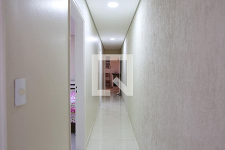 Corredor de casa à venda com 3 quartos, 150m² em Jardim Santo Alberto, Santo André