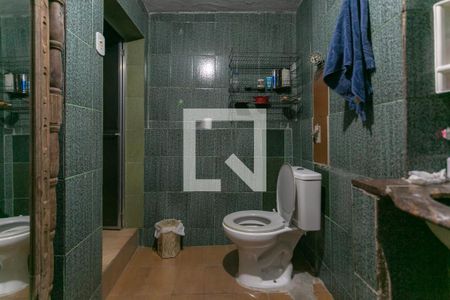 Banheiro de casa à venda com 3 quartos, 200m² em Aparecida, Belo Horizonte