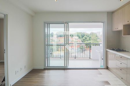 Sala / Cozinha de apartamento para alugar com 2 quartos, 44m² em Vila Sônia, São Paulo