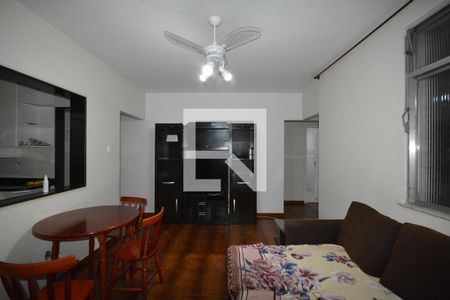 Sala de apartamento à venda com 2 quartos, 84m² em Penha Circular, Rio de Janeiro