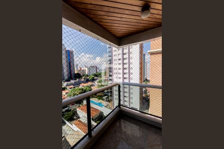 Apartamento à venda com 476m², 4 quartos e 4 vagas Apartamento à venda com 476m², 4 quartos e 4 vagasVaranda do Quarto