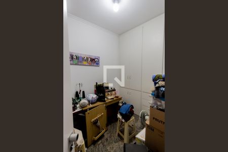 Apartamento à venda com 476m², 4 quartos e 4 vagas Apartamento à venda com 476m², 4 quartos e 4 vagasQuarto de Serviço