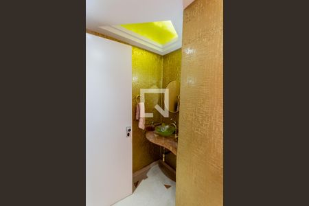 Apartamento à venda com 476m², 4 quartos e 4 vagas Apartamento à venda com 476m², 4 quartos e 4 vagasLavabo