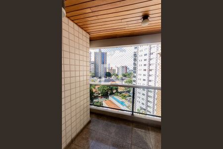 Apartamento à venda com 476m², 4 quartos e 4 vagas Apartamento à venda com 476m², 4 quartos e 4 vagasVaranda da Suíte 1