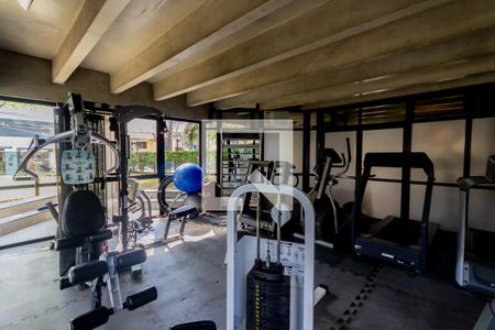 Apartamento à venda com 476m², 4 quartos e 4 vagas Apartamento à venda com 476m², 4 quartos e 4 vagasÁrea comum - Academia