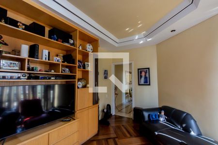 Apartamento à venda com 476m², 4 quartos e 4 vagas Apartamento à venda com 476m², 4 quartos e 4 vagasSala 2