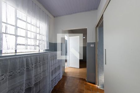 Corredor de casa para alugar com 1 quarto, 50m² em Jardim Sapopemba, São Paulo