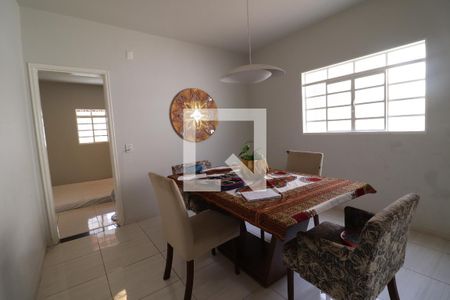 Sala de Jantar de casa para alugar com 4 quartos, 244m² em Santa Mônica, Uberlândia