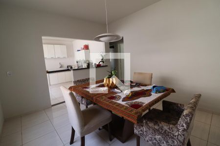 Sala de Jantar de casa para alugar com 4 quartos, 244m² em Santa Mônica, Uberlândia