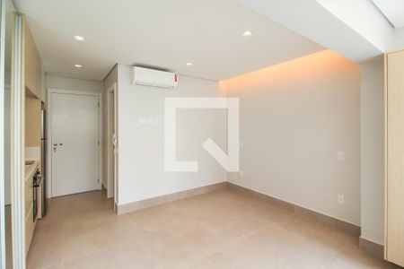 Sala/Cozinha de apartamento para alugar com 1 quarto, 28m² em Indianópolis, São Paulo