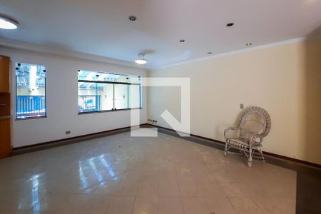 Sala de casa à venda com 4 quartos, 243m² em Rudge Ramos, São Bernardo do Campo