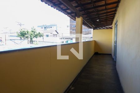 Varanda de casa para alugar com 2 quartos, 80m² em Caiçaras, Belo Horizonte