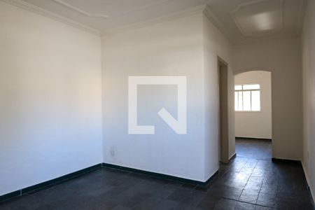 Casa para alugar com 80m², 2 quartos e sem vagaSala