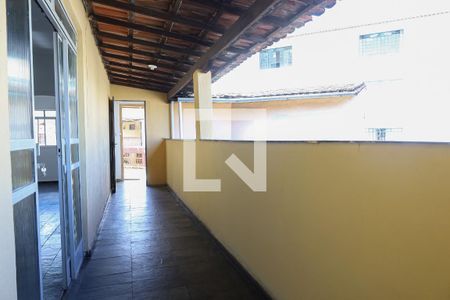 Varanda de casa para alugar com 2 quartos, 80m² em Caiçaras, Belo Horizonte