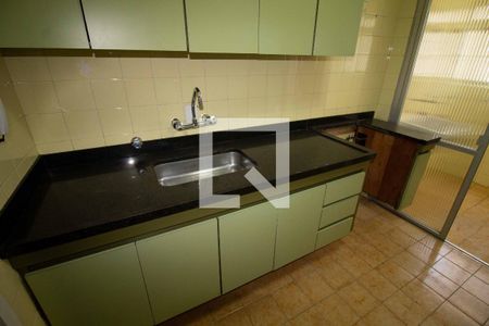 Cozinha de apartamento para alugar com 2 quartos, 80m² em Vila Regente Feijó, São Paulo