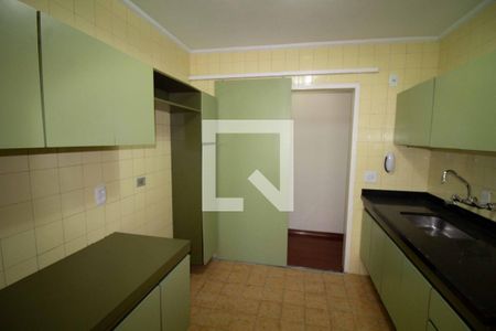 Cozinha de apartamento para alugar com 2 quartos, 80m² em Vila Regente Feijó, São Paulo