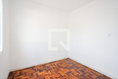 Quarto 2 de apartamento à venda com 2 quartos, 60m² em Navegantes, Porto Alegre