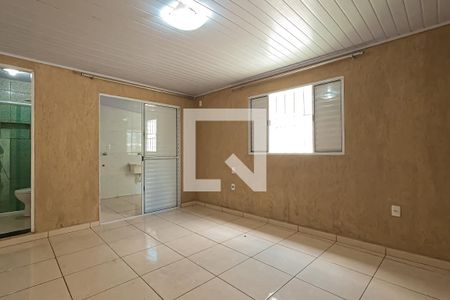 Suíte de casa para alugar com 1 quarto, 70m² em Jardim Presidente Dutra, Guarulhos