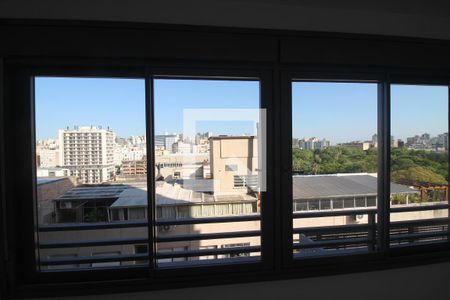 Vista da Sala/Quarto de kitnet/studio para alugar com 1 quarto, 24m² em Centro Histórico, Porto Alegre