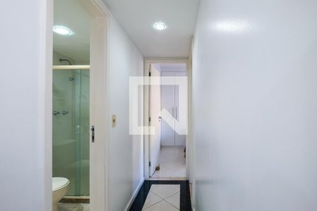 Corredor de apartamento à venda com 2 quartos, 75m² em Tijuca, Rio de Janeiro