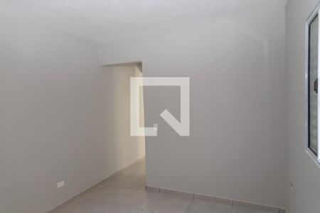 Quarto  de kitnet/studio para alugar com 1 quarto, 27m² em Canhema, Diadema