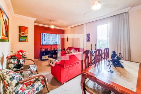 Sala de apartamento à venda com 3 quartos, 80m² em Indaiá, Belo Horizonte