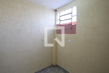 Quarto 1 de casa para alugar com 2 quartos, 40m² em Jardim Nordeste, São Paulo