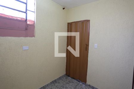 Quarto 1 de casa para alugar com 2 quartos, 40m² em Jardim Nordeste, São Paulo